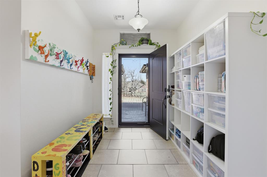 7112 Ridge Manor Lane