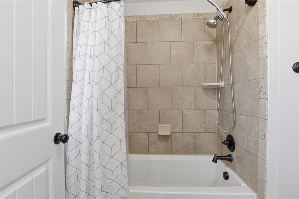 7112 Ridge Manor Lane