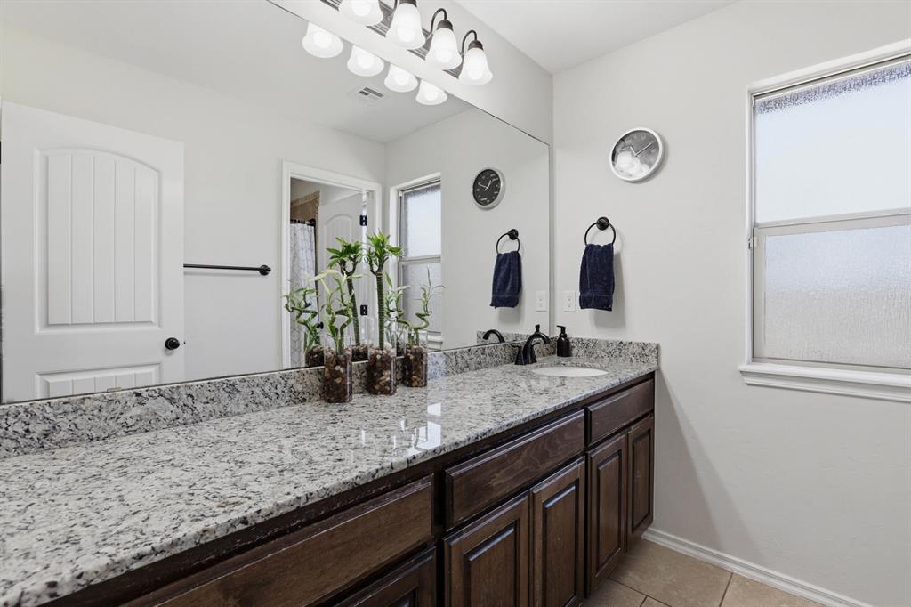 7112 Ridge Manor Lane