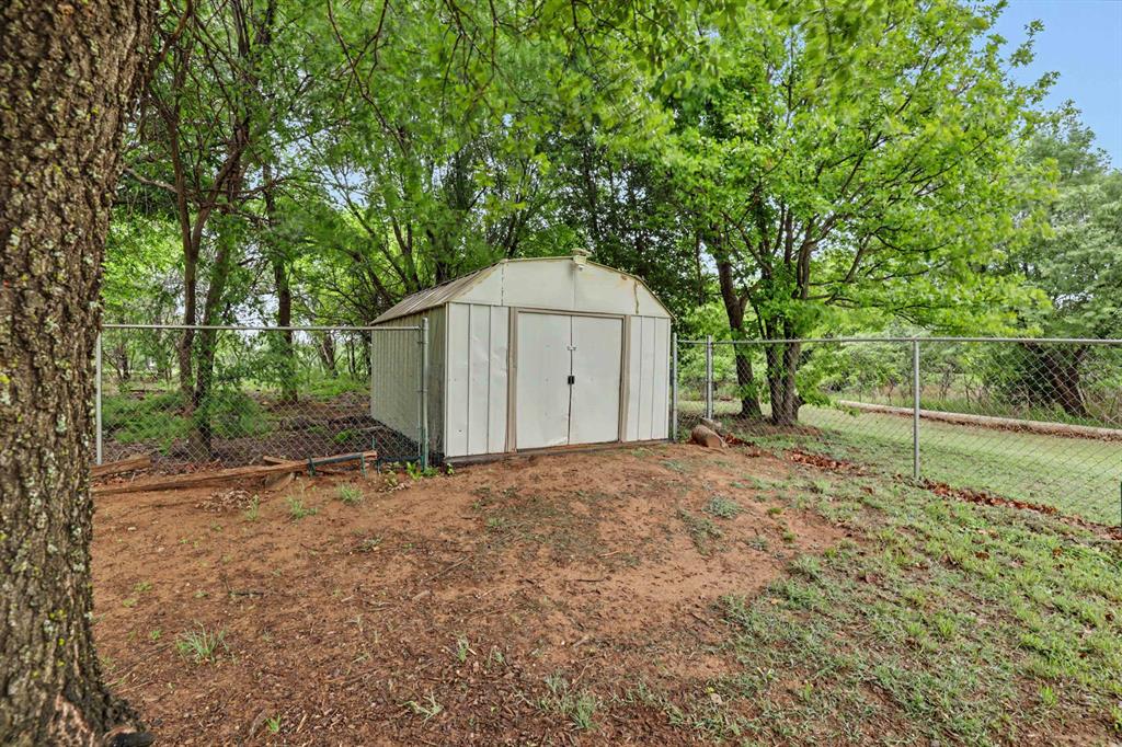 3800 Old Country Circle