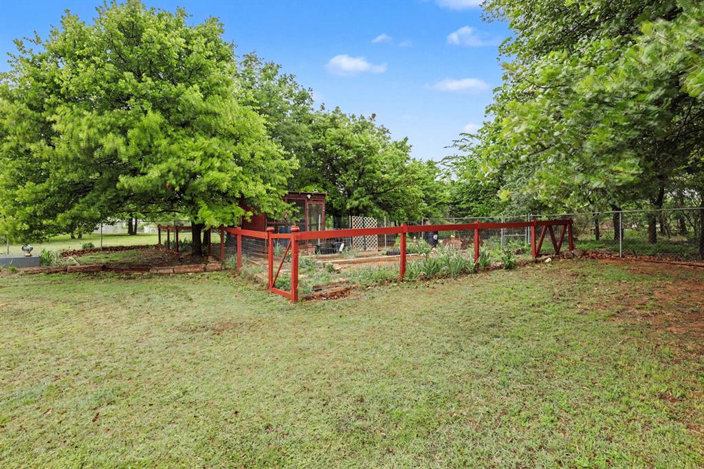3800 Old Country Circle