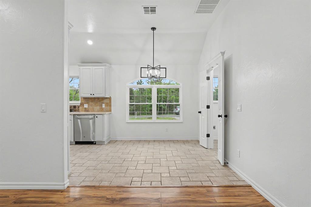 3800 Old Country Circle