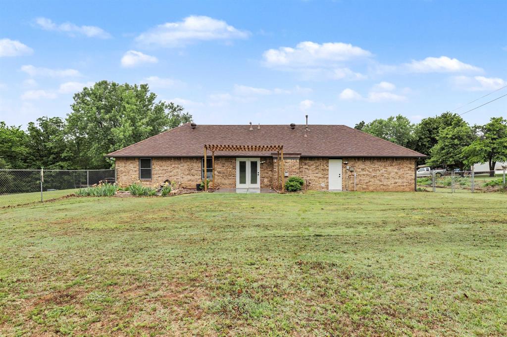 3800 Old Country Circle