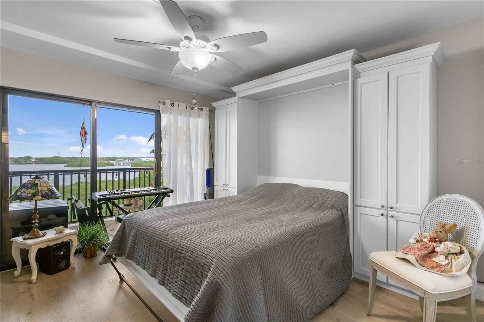 2700 BAYSHORE BLVD #11405