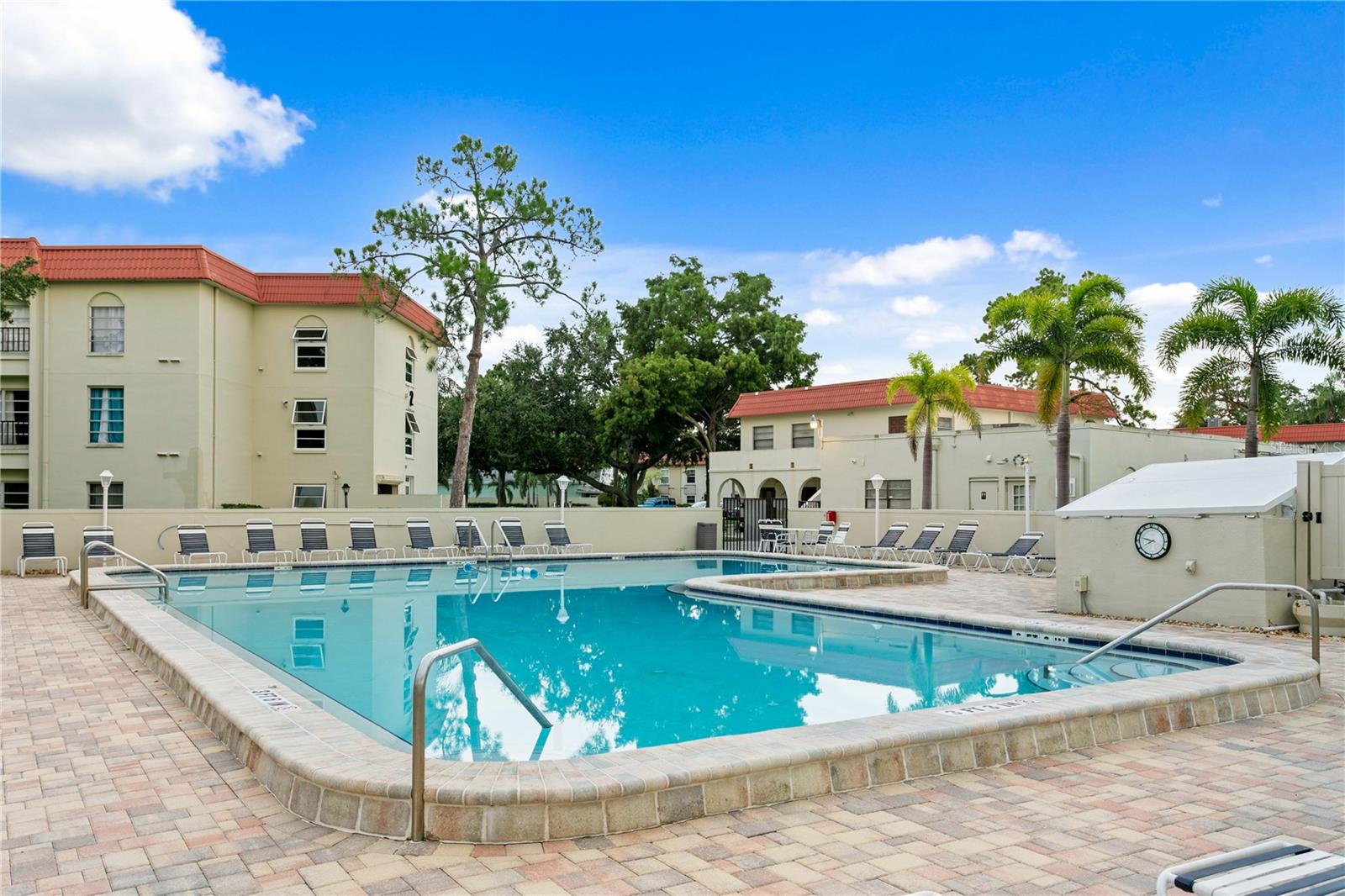 2700 BAYSHORE BLVD #11405