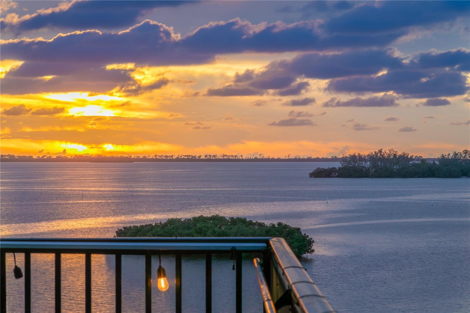 2700 BAYSHORE BLVD #11405