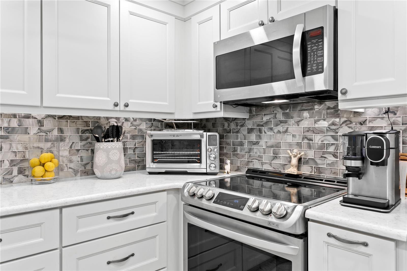 2700 BAYSHORE BLVD #11405