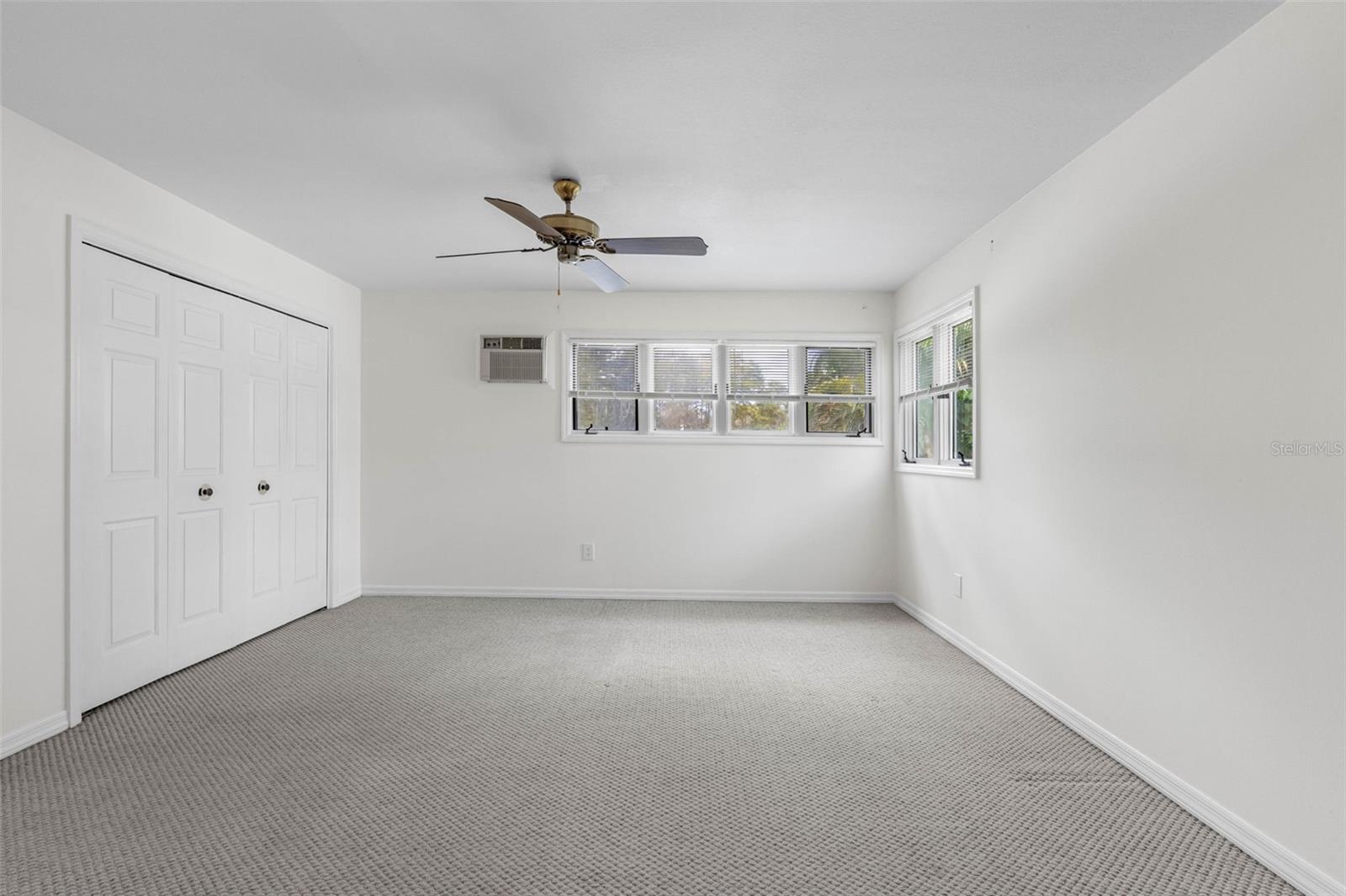 3126 HARVEST MOON DR