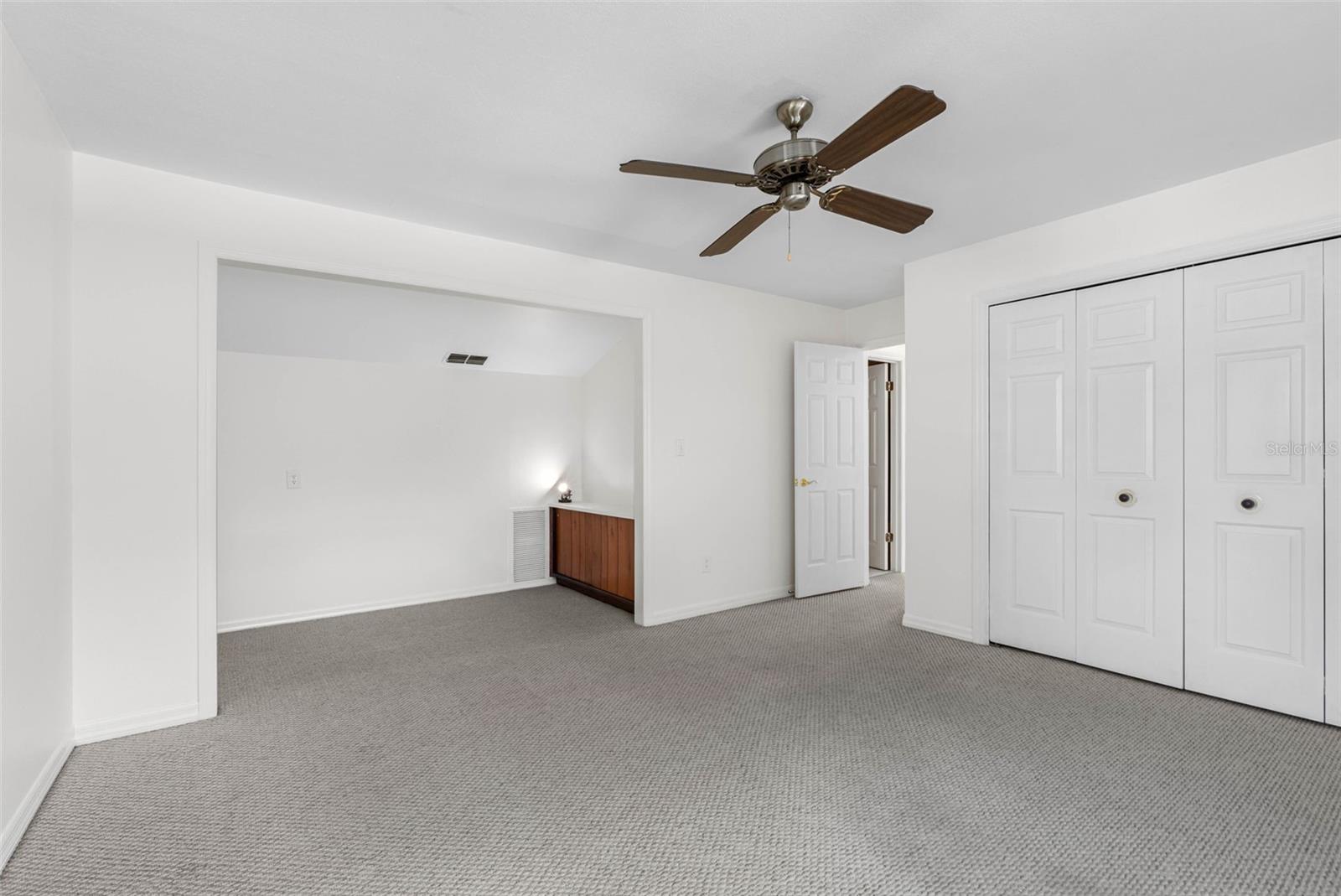 3126 HARVEST MOON DR