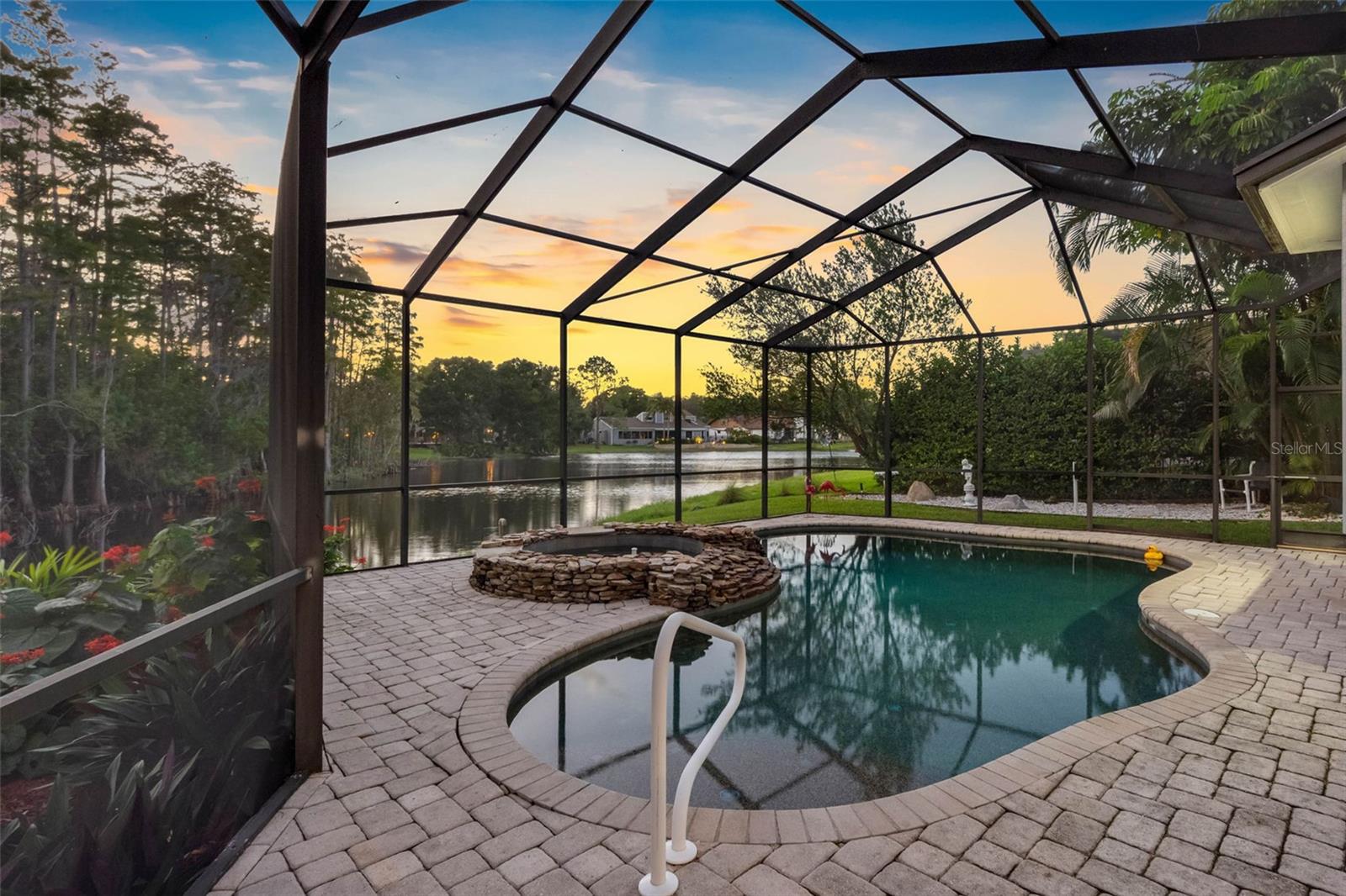 3126 HARVEST MOON DR