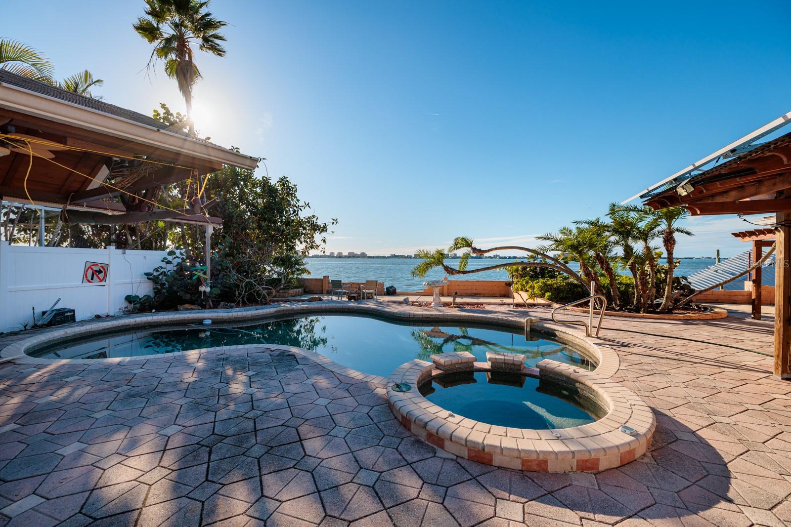 1844 VENETIAN POINT DR