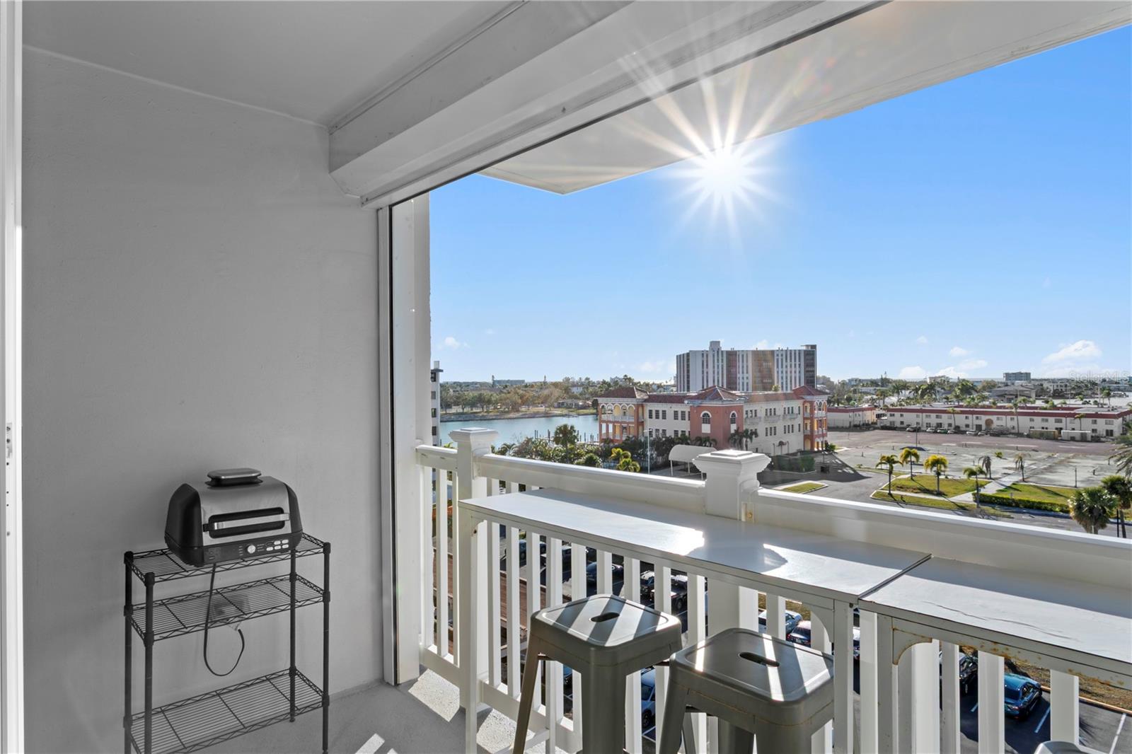 500 TREASURE ISLAND CSWY #704