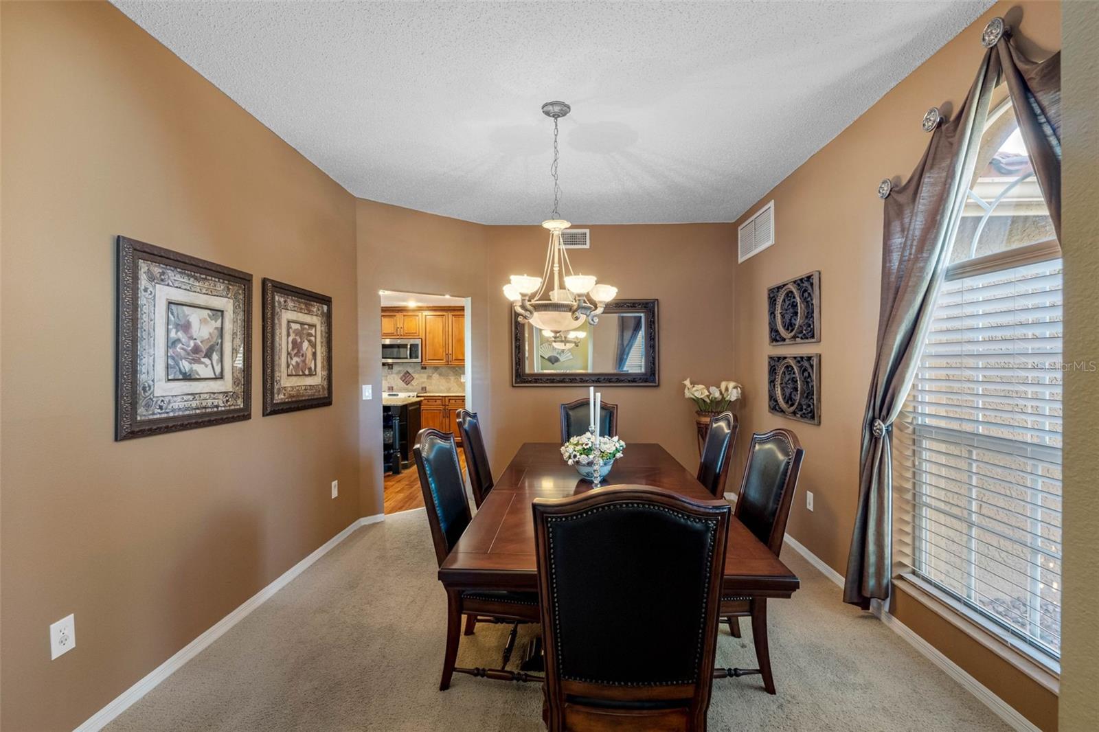 1872 EAGLE TRACE BLVD