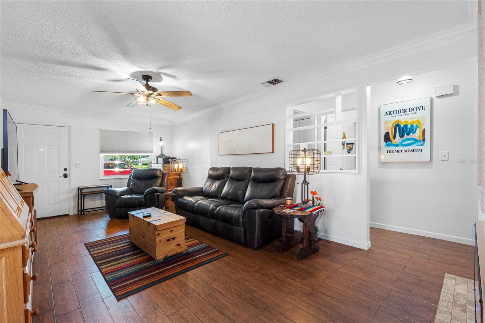 1150 ORANGE TREE CIR E #D