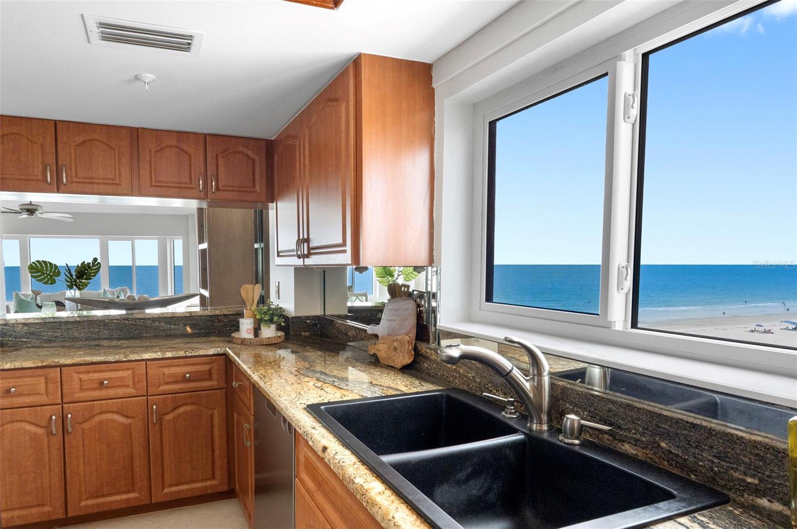 1310 GULF BLVD #503