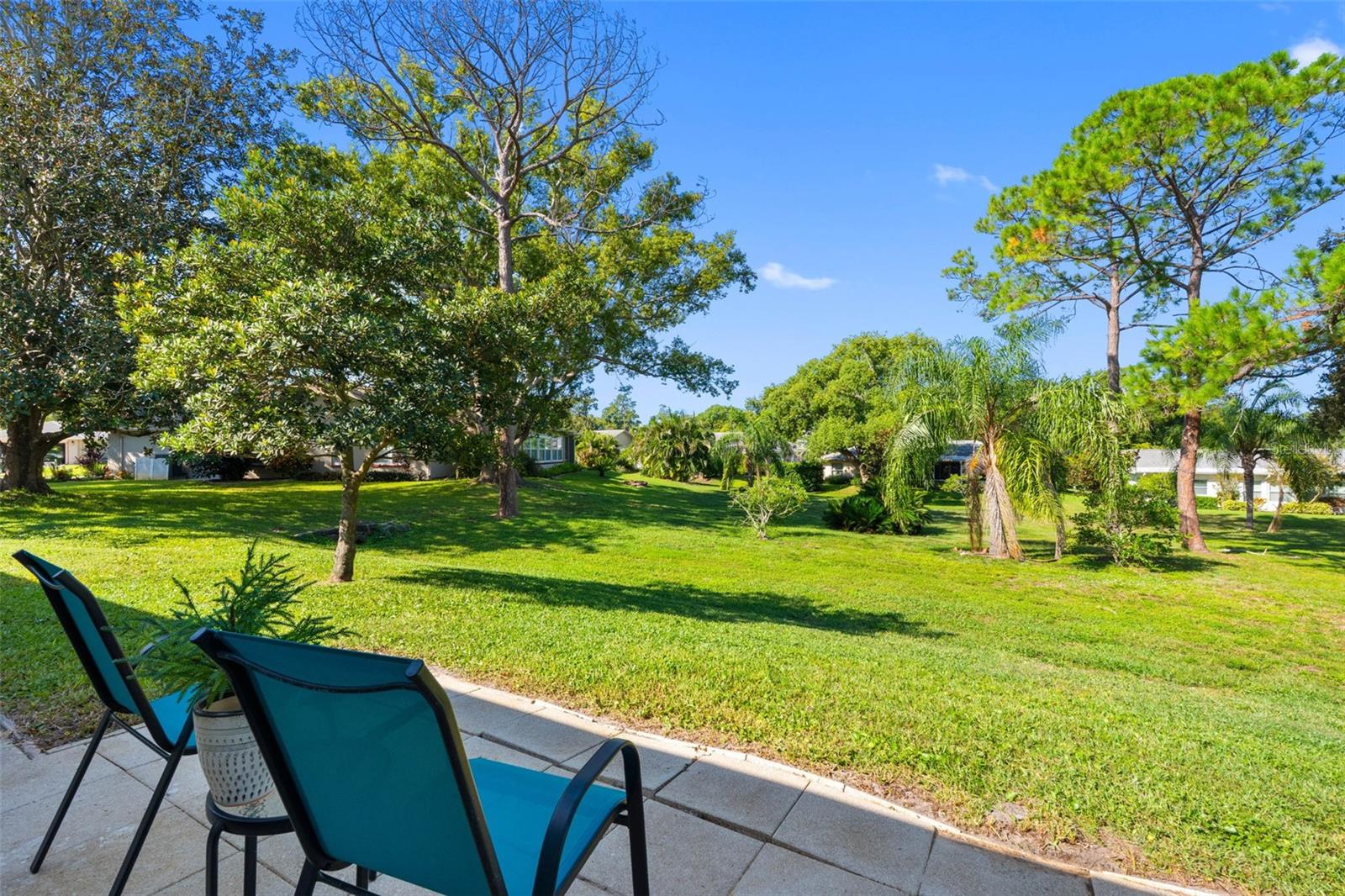 1681 MACDONNELL CT