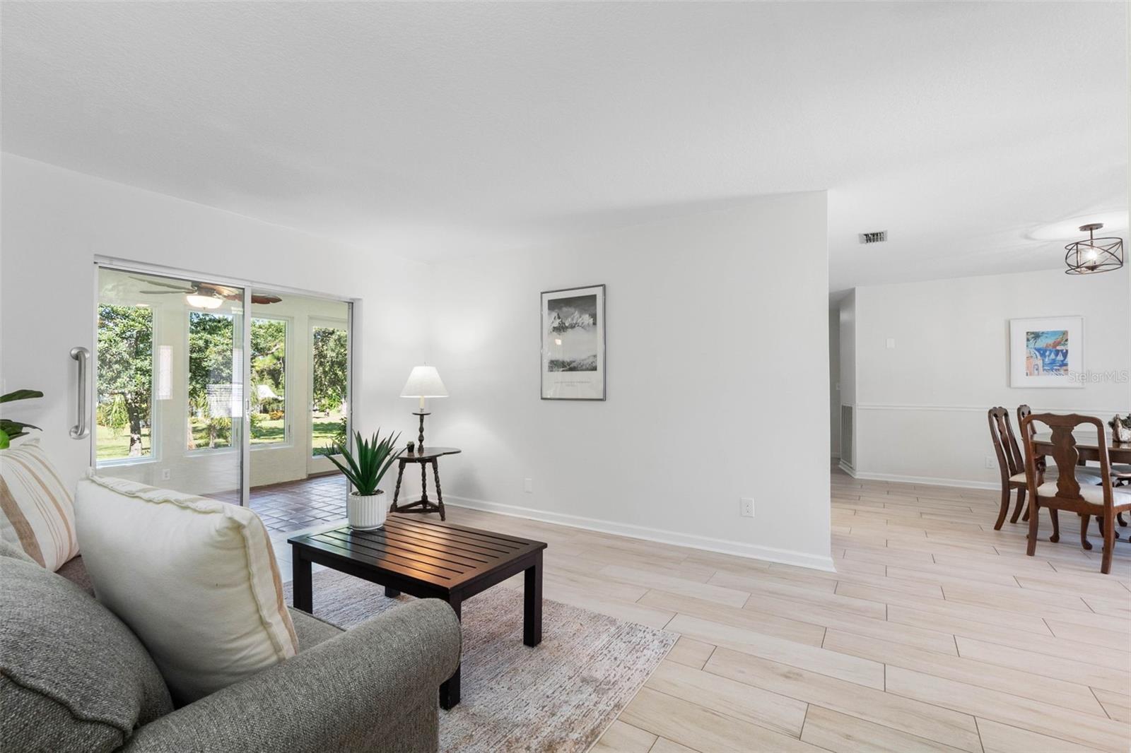 1681 MACDONNELL CT