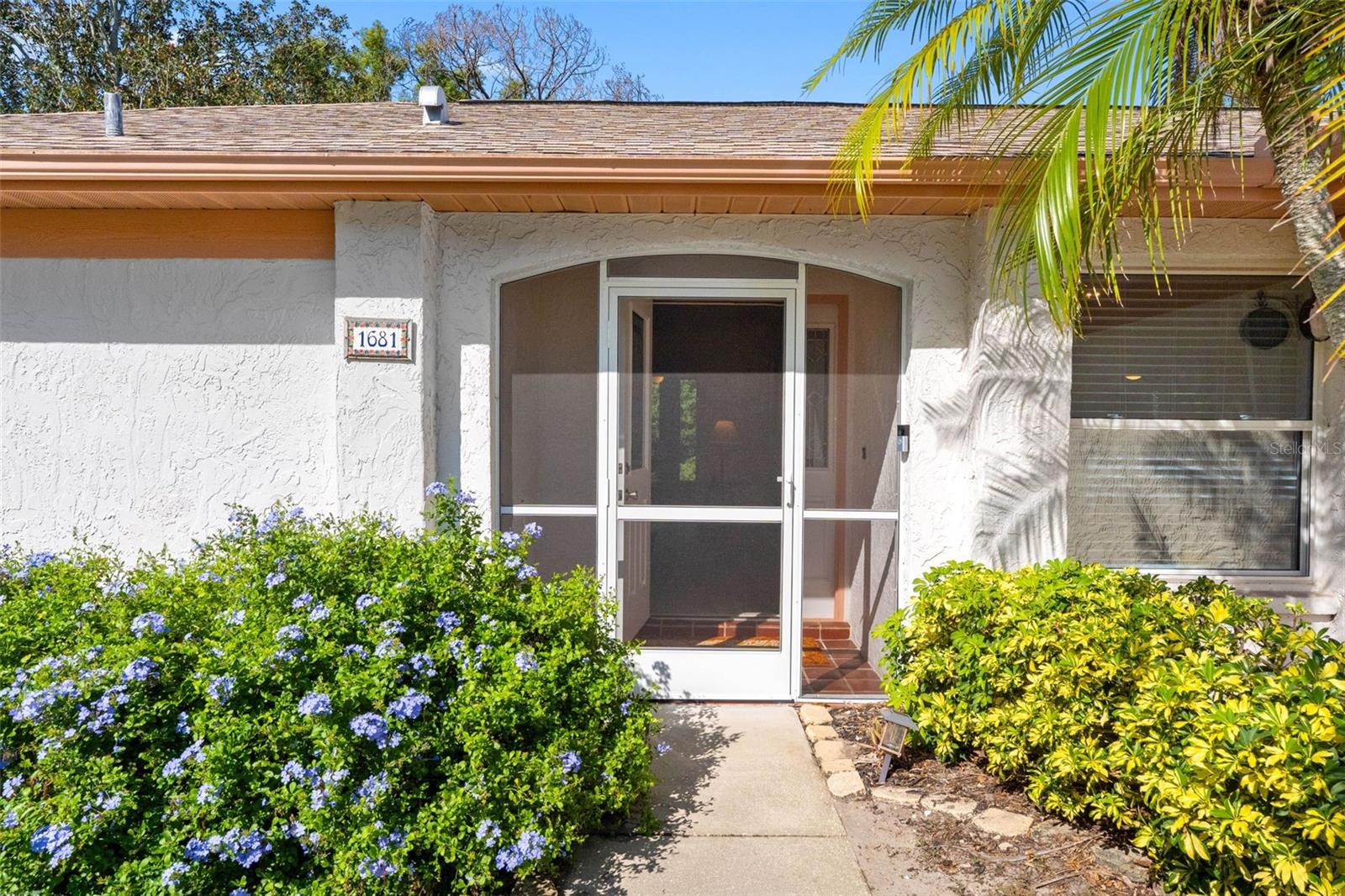 1681 MACDONNELL CT