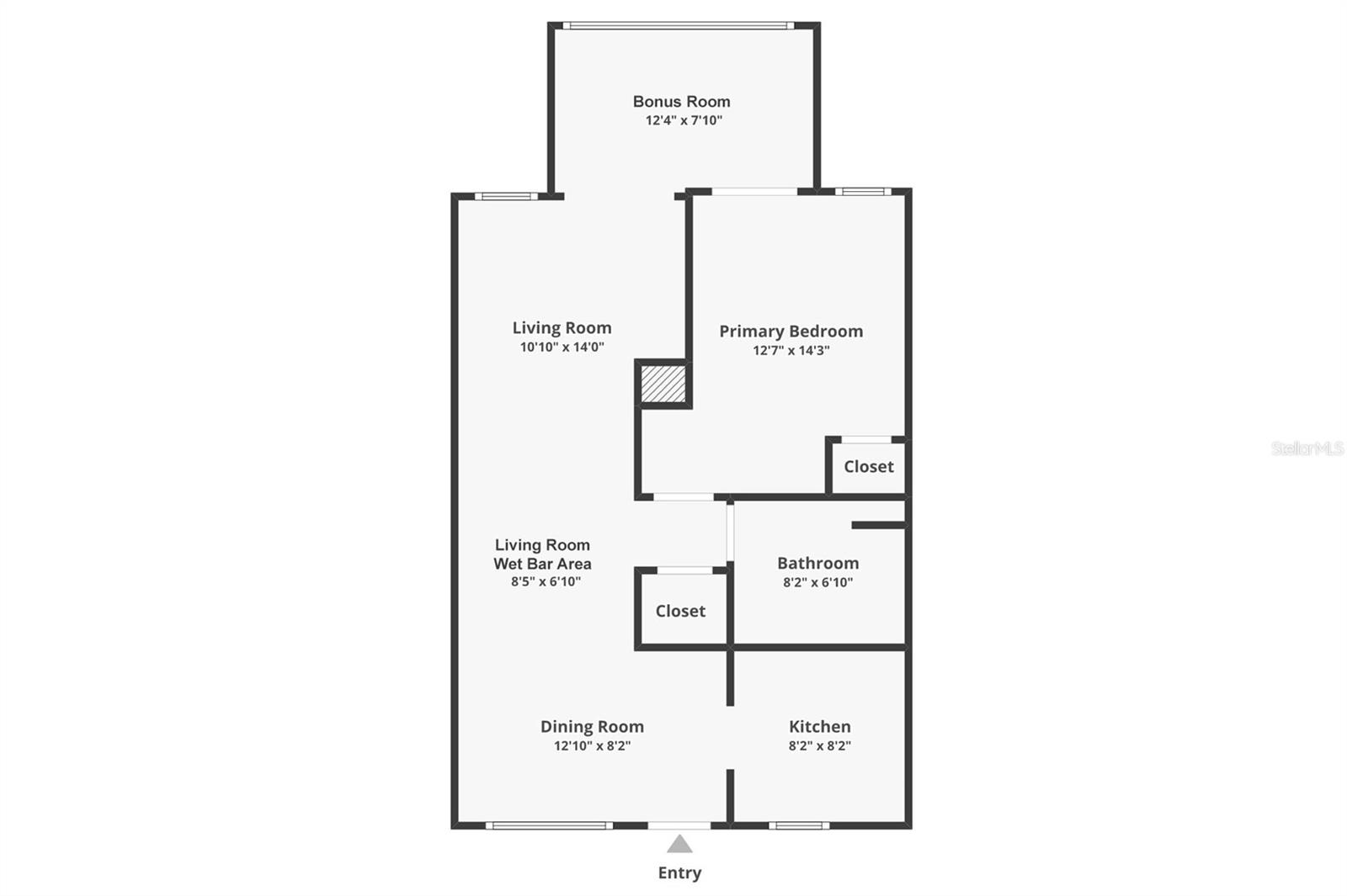 Floor plan showing a bonus room, living and dining areas, kitchen, bedroom, bathroom, and closets.