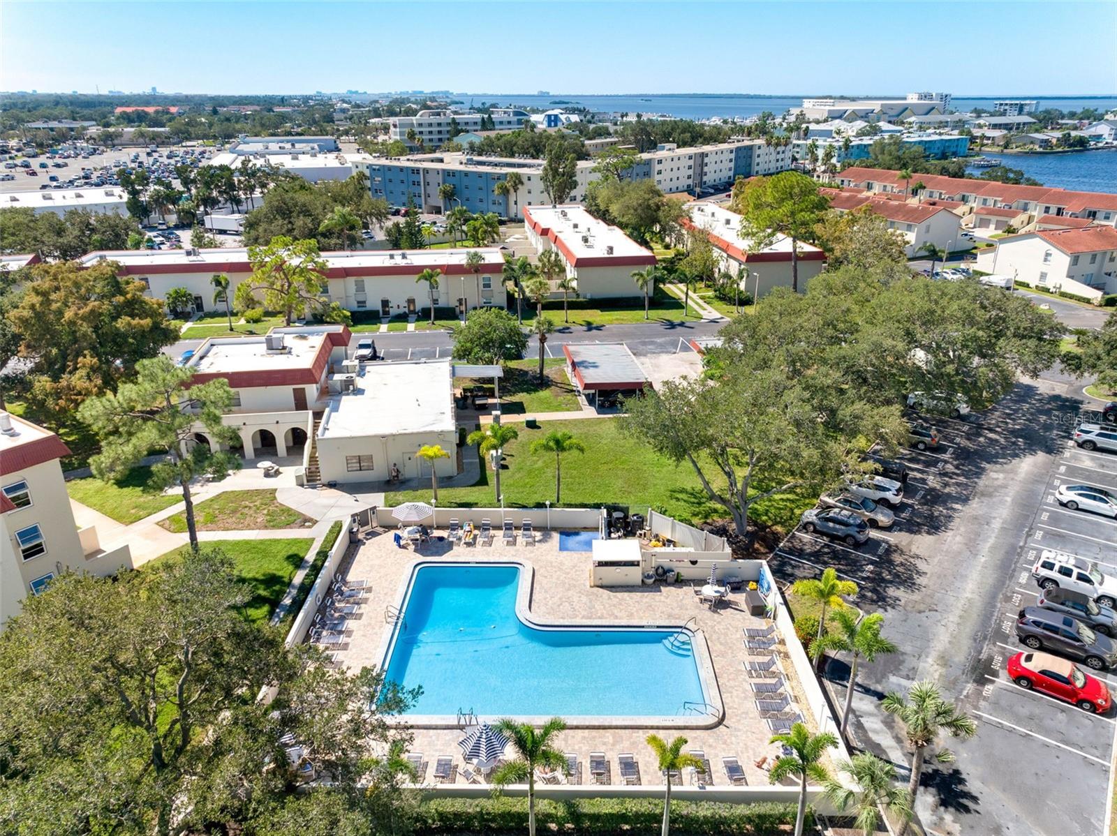 2700 BAYSHORE BLVD #511