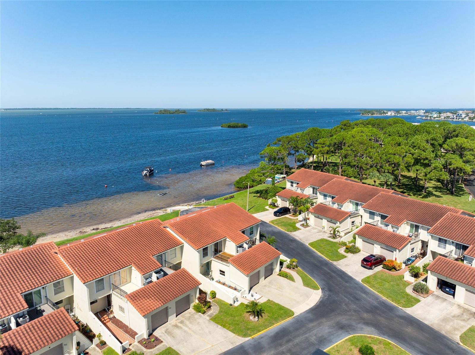 2700 BAYSHORE BLVD #511