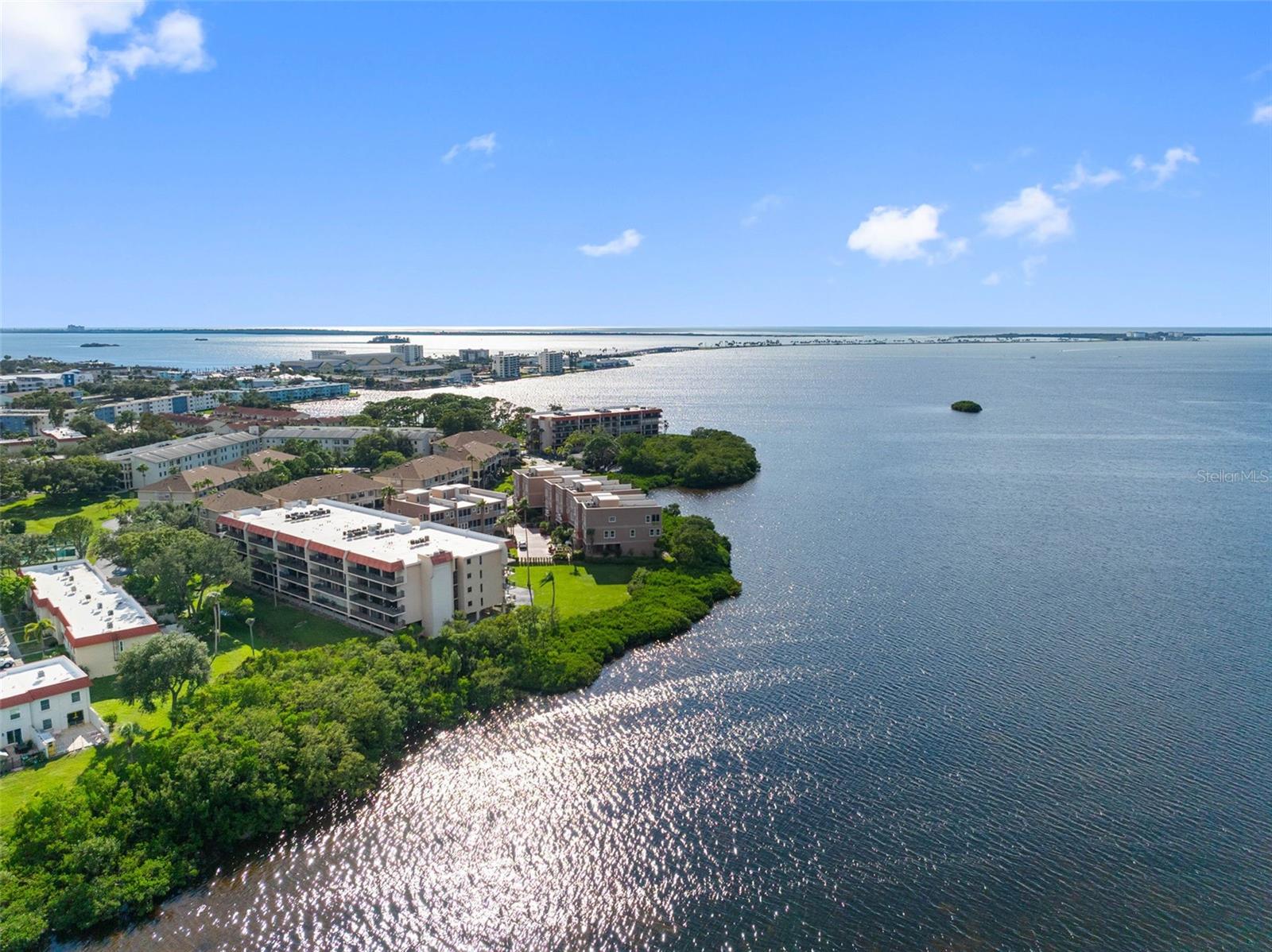 2700 BAYSHORE BLVD #9405