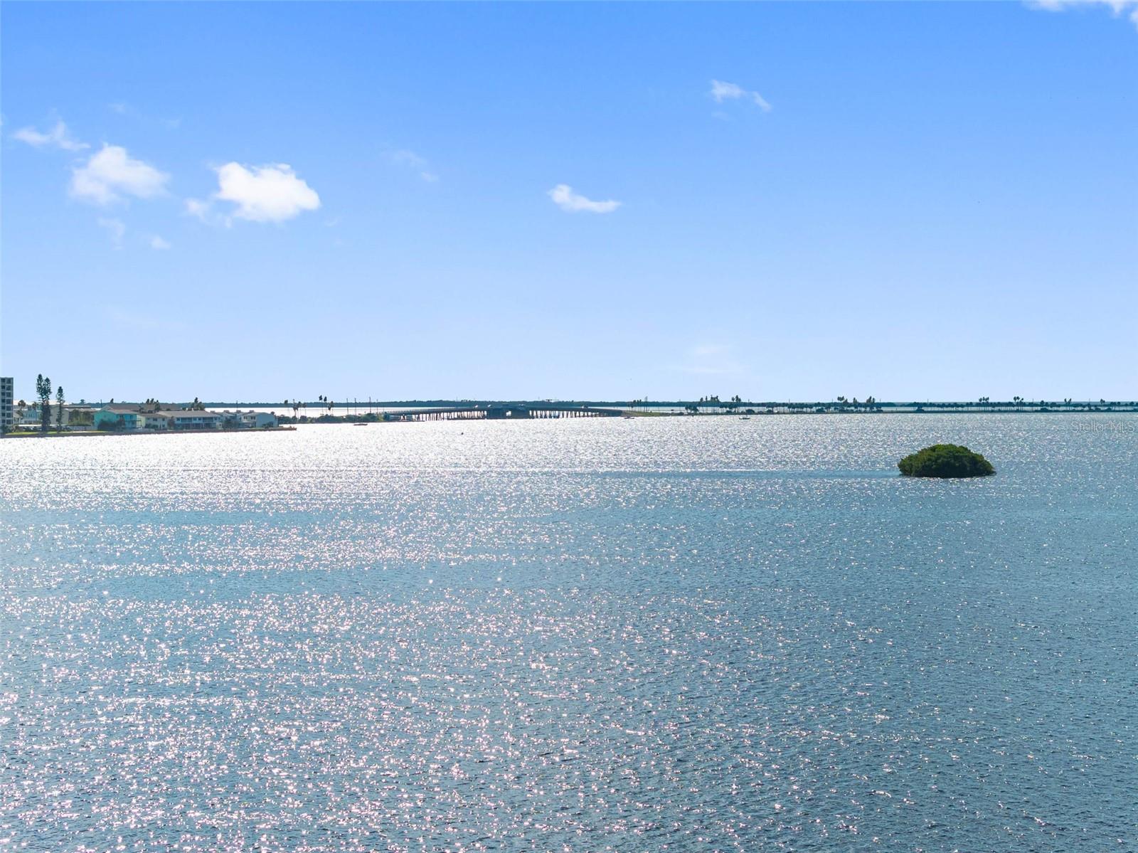 2700 BAYSHORE BLVD #9405