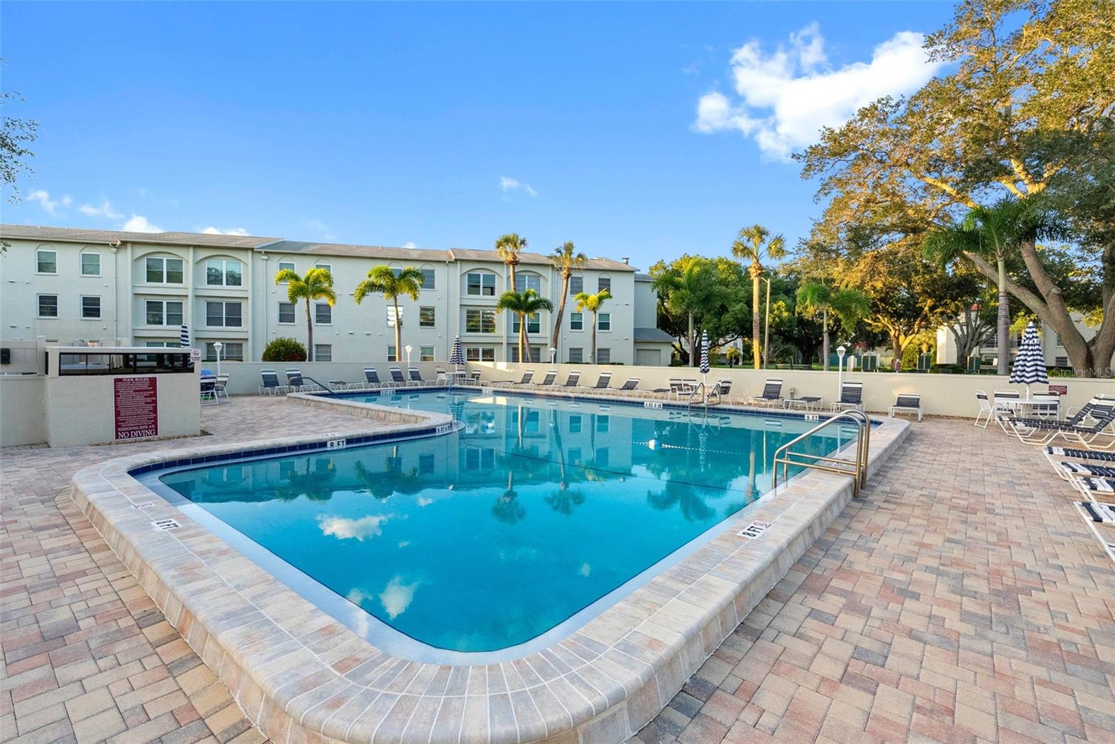 2700 BAYSHORE BLVD #9405