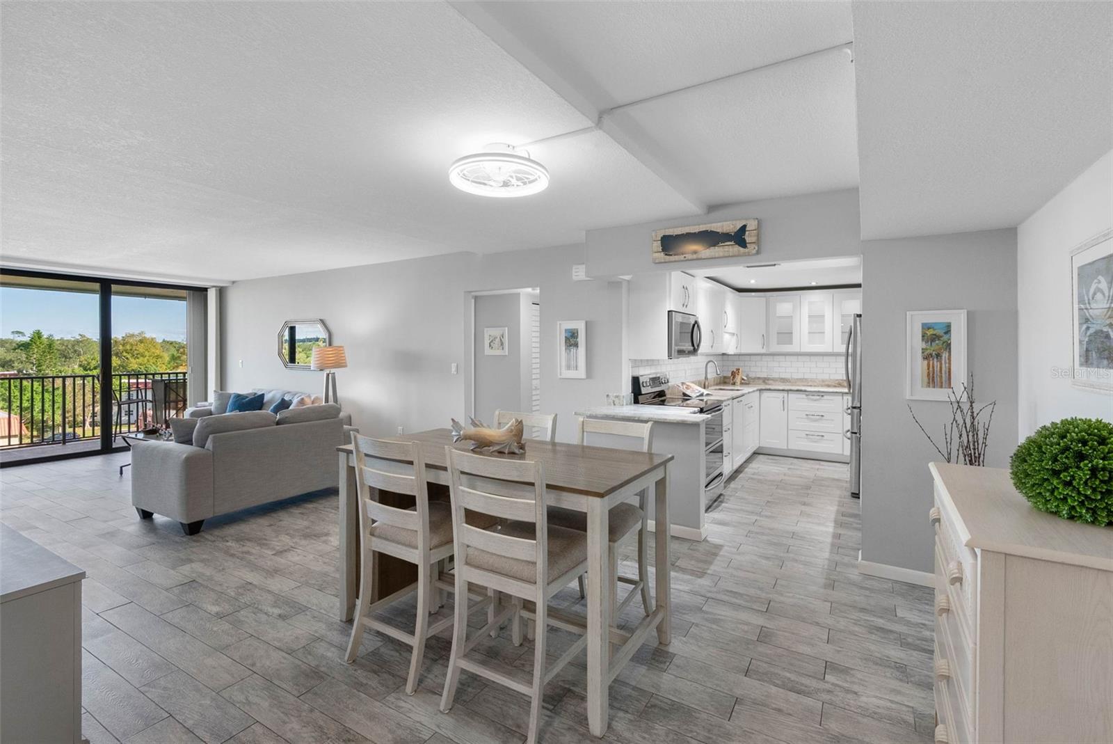 2700 BAYSHORE BLVD #9405