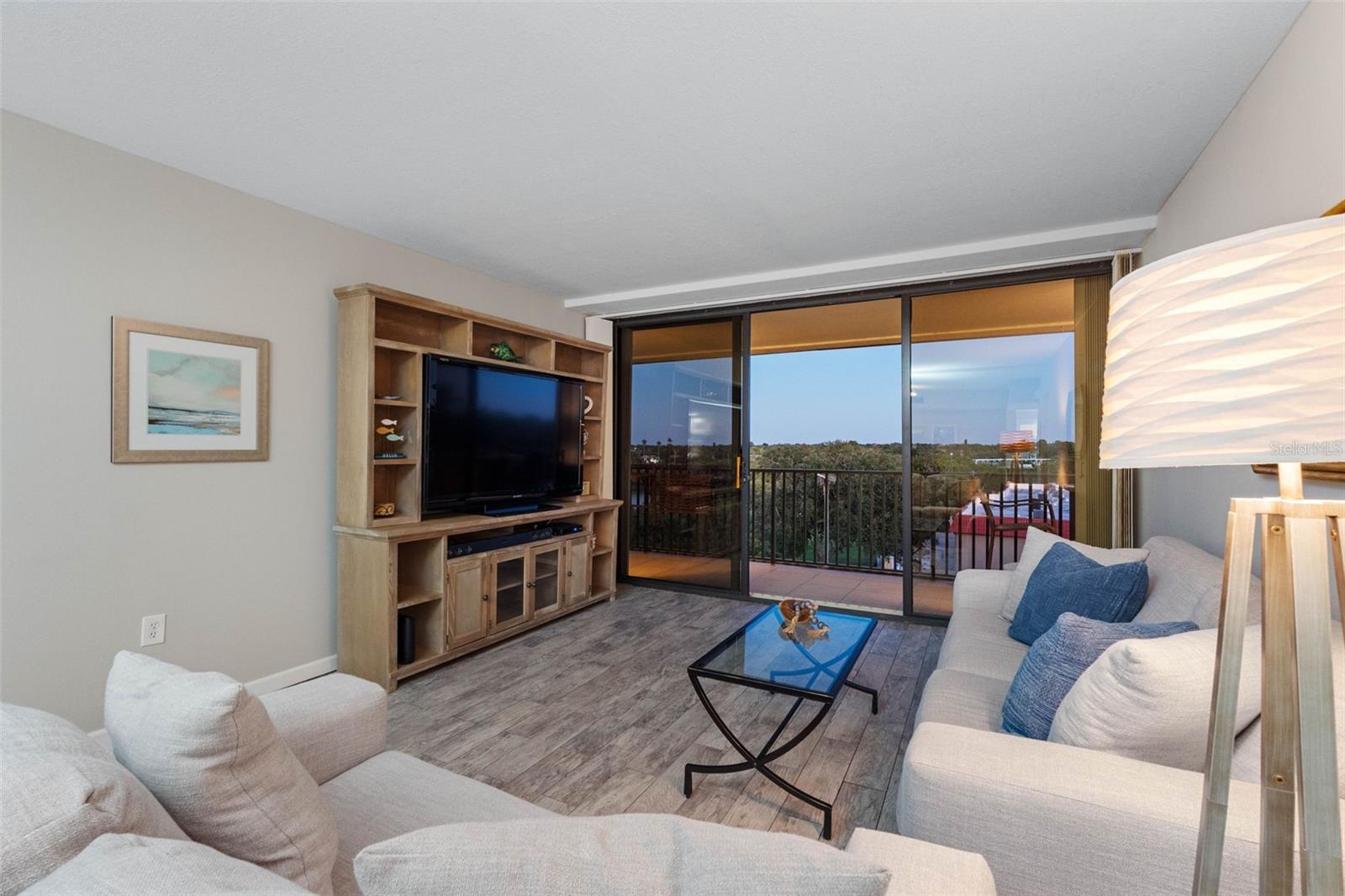 2700 BAYSHORE BLVD #9405