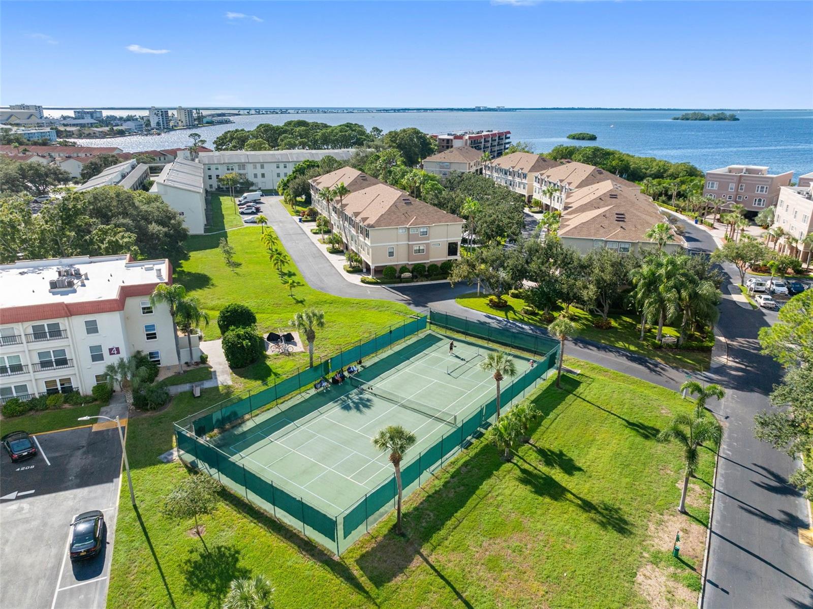 2700 BAYSHORE BLVD #9405
