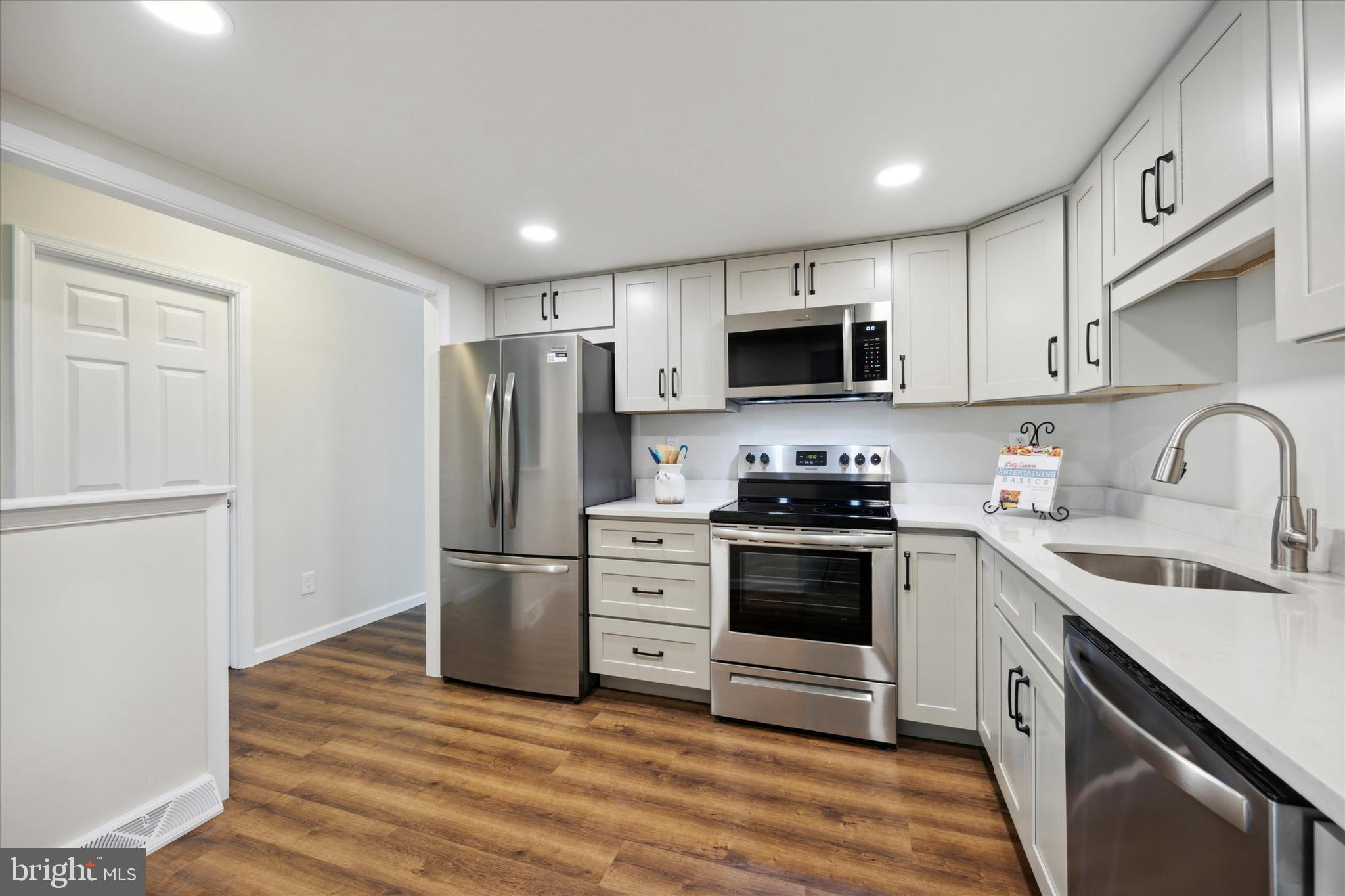 1010 Anders PLACE Unit: CONDO A-5