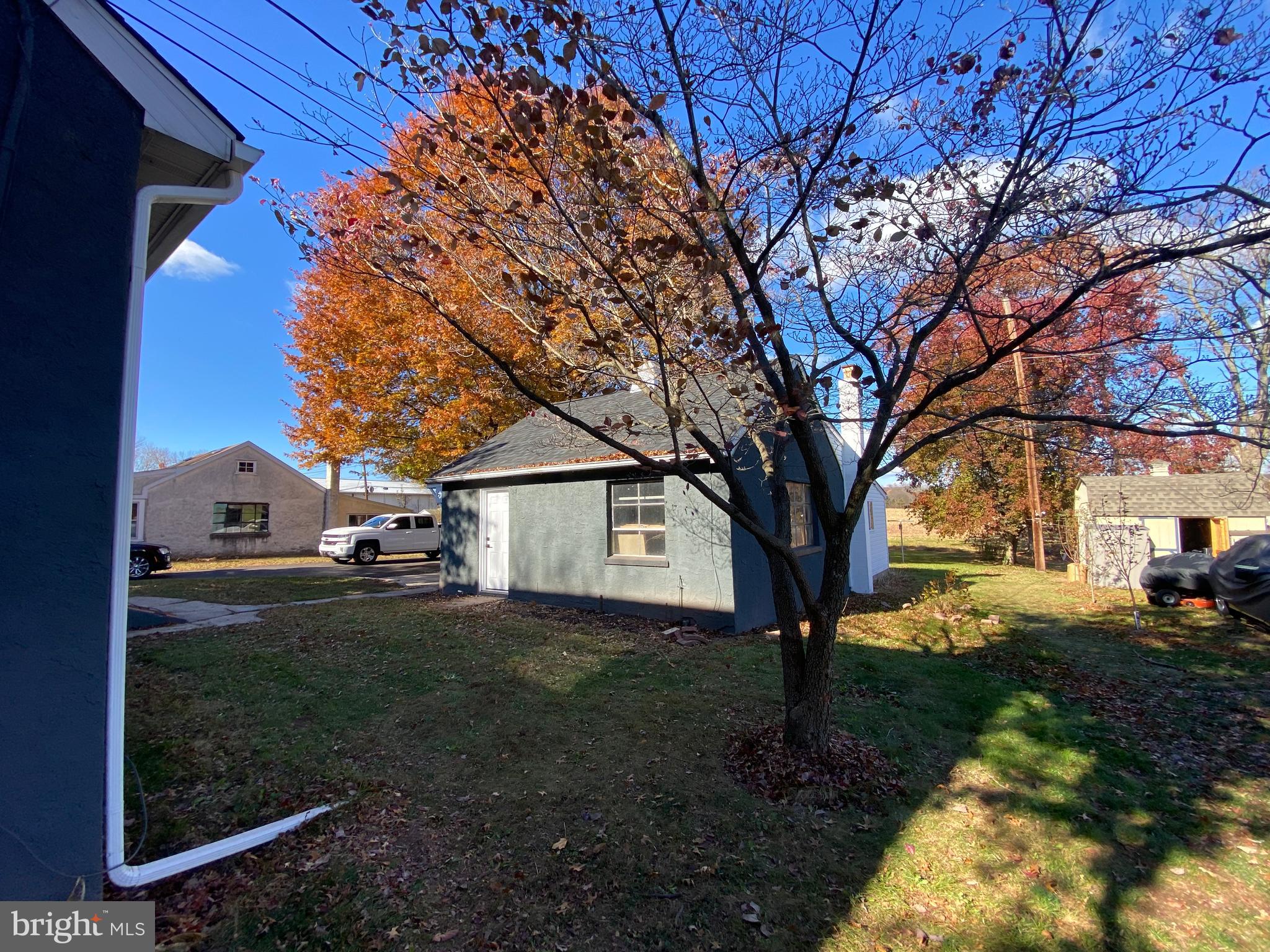143 Maple Avenue