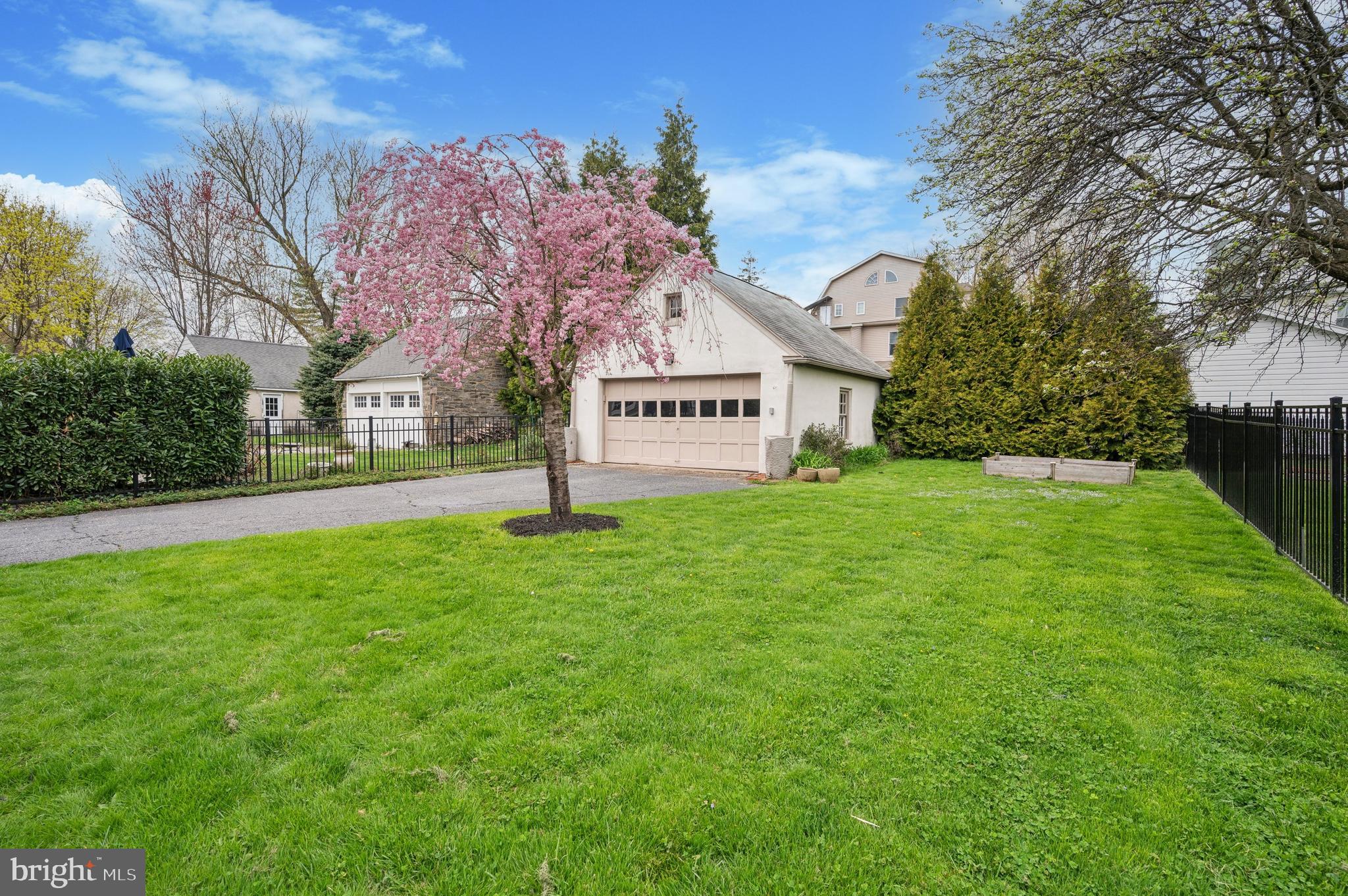 126 Sutton Rd