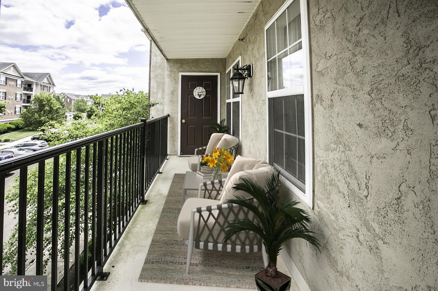 3920 Ashland Dr #225