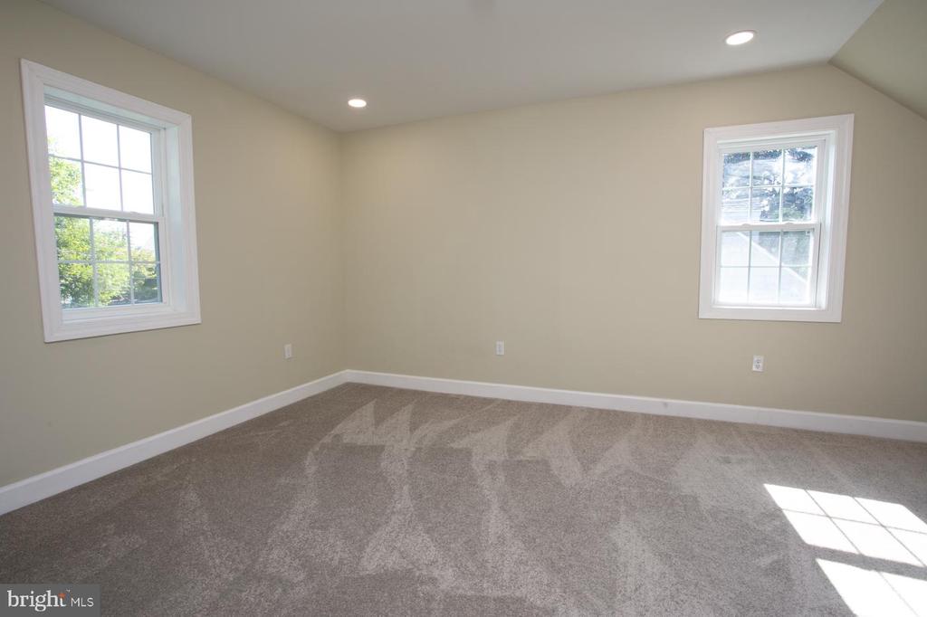 419 Perkiomen Ave