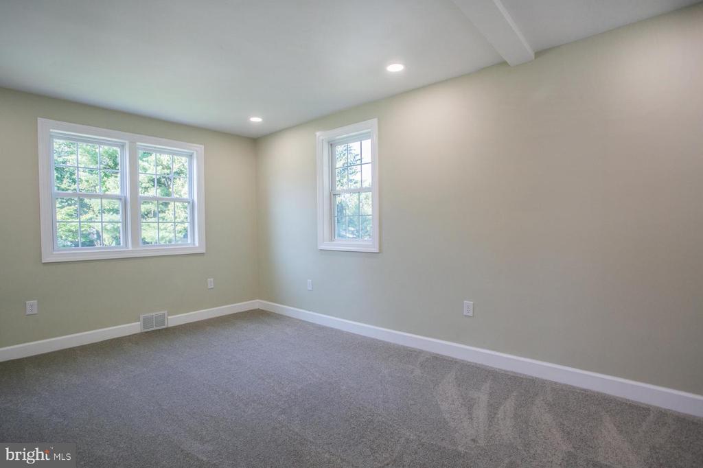 419 Perkiomen Ave