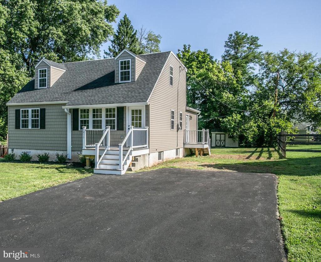 419 Perkiomen Ave