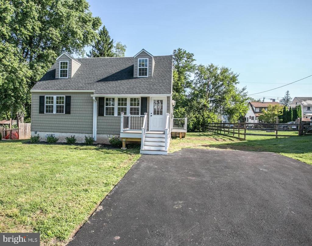 419 Perkiomen Ave