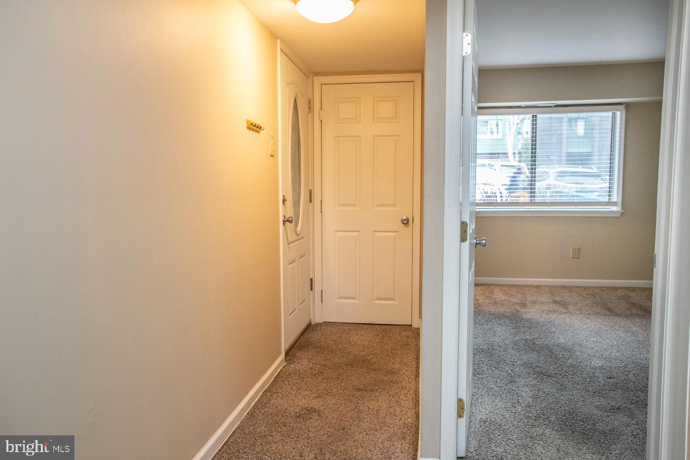 817 Meadowview Ln #817