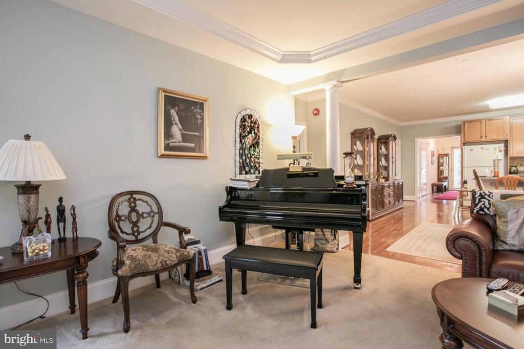 2405 ROMANO COURT