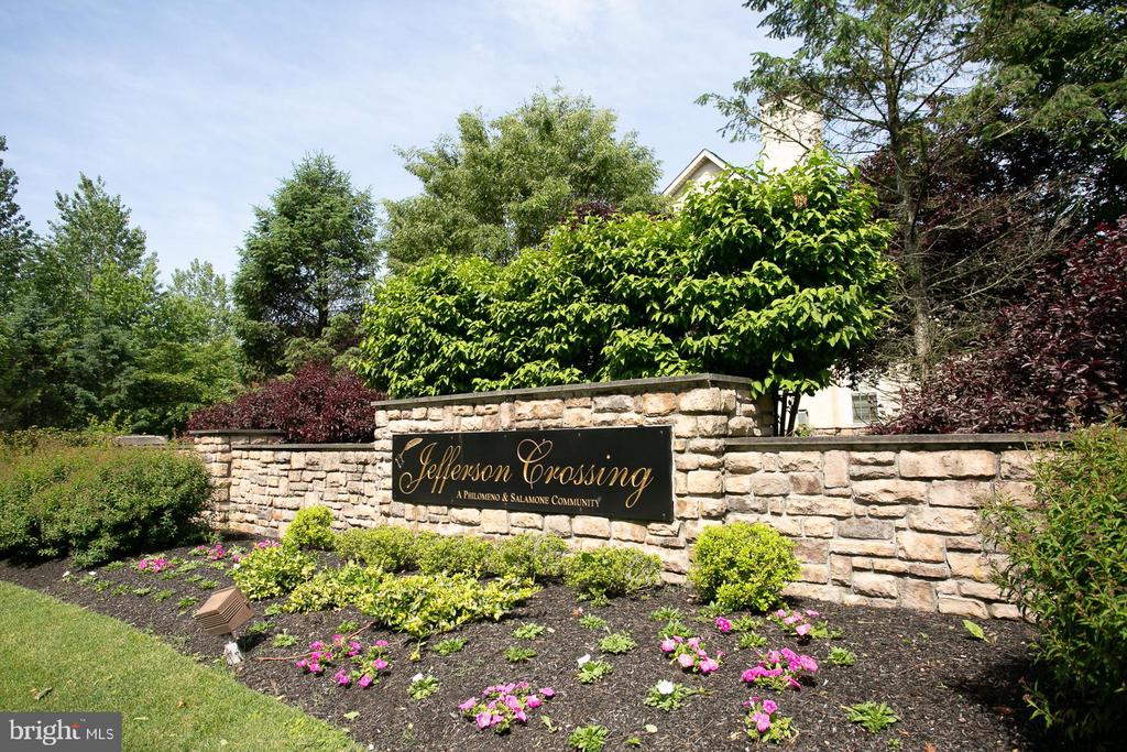 2405 ROMANO COURT