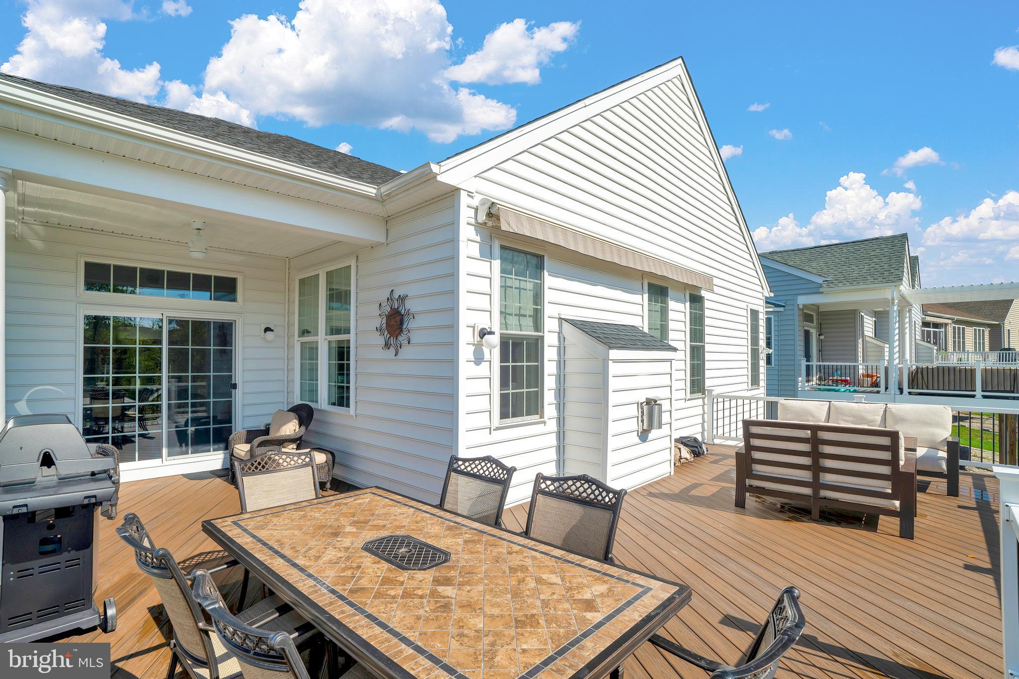2238 TANNER DRIVE