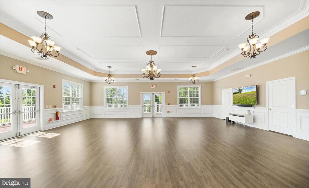 4855 SPENCER DRIVE