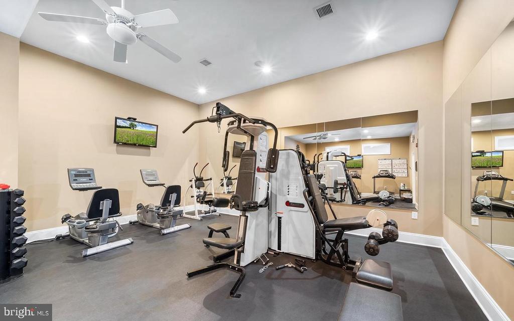 4855 SPENCER DRIVE