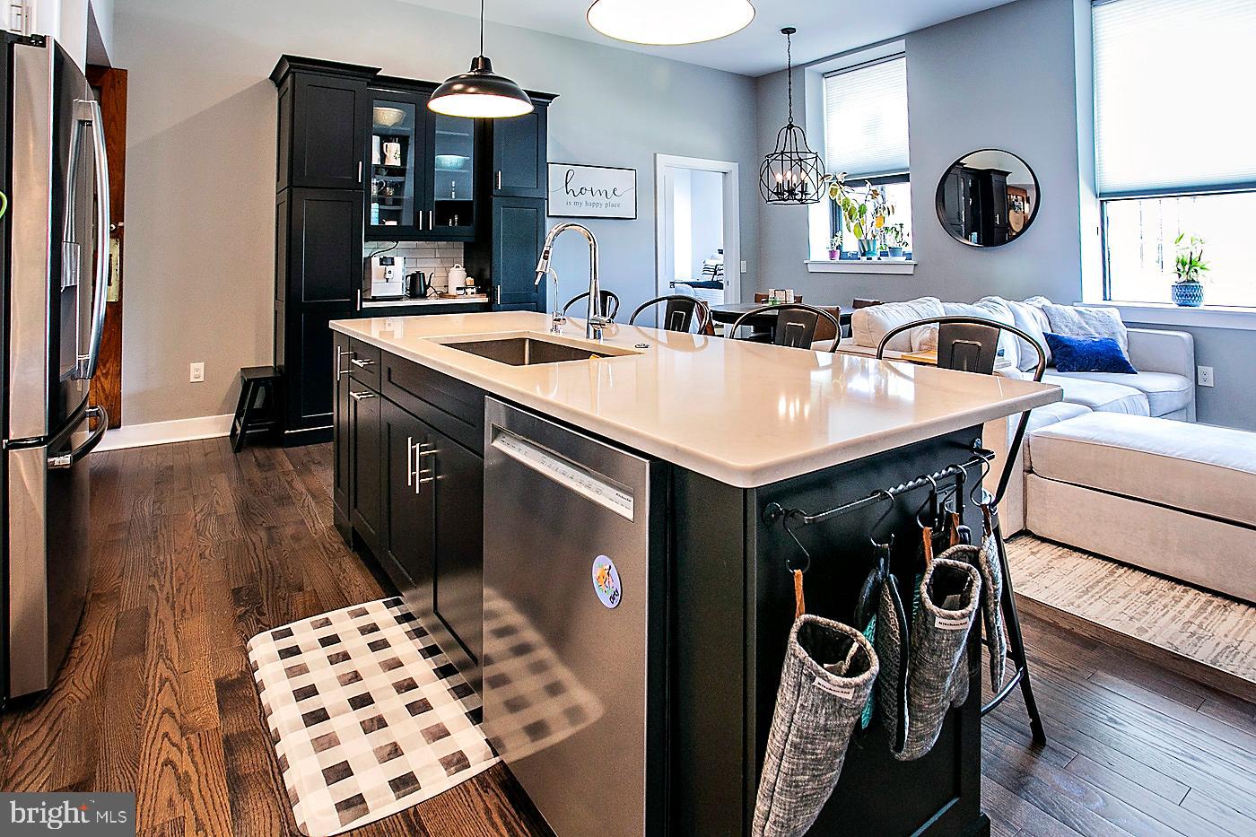 29 E 1ST AVENUE C216