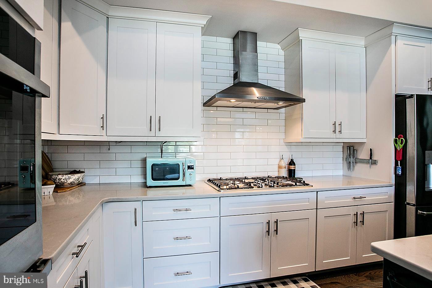 29 E 1ST AVENUE C216