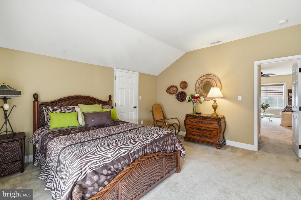 4826 SPENCER DRIVE