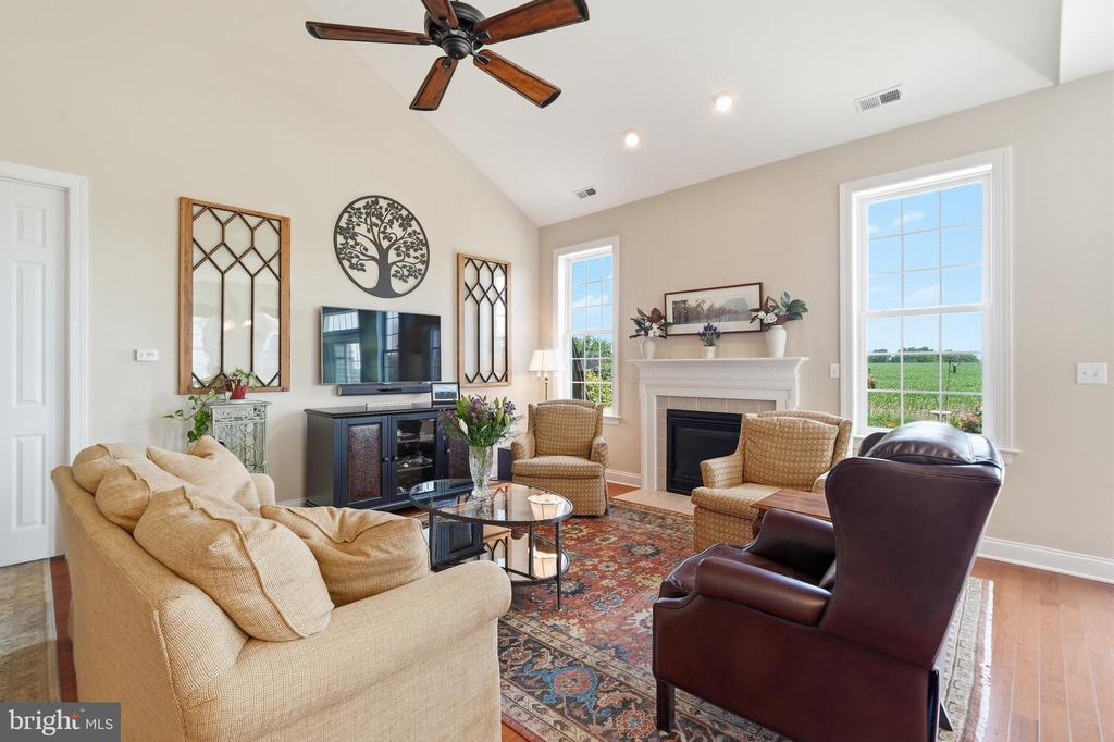 4829 SPENCER DRIVE