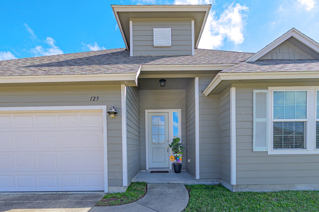 125 Shadow Moss Lane